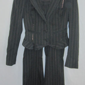 Guess 3 Piece Suit